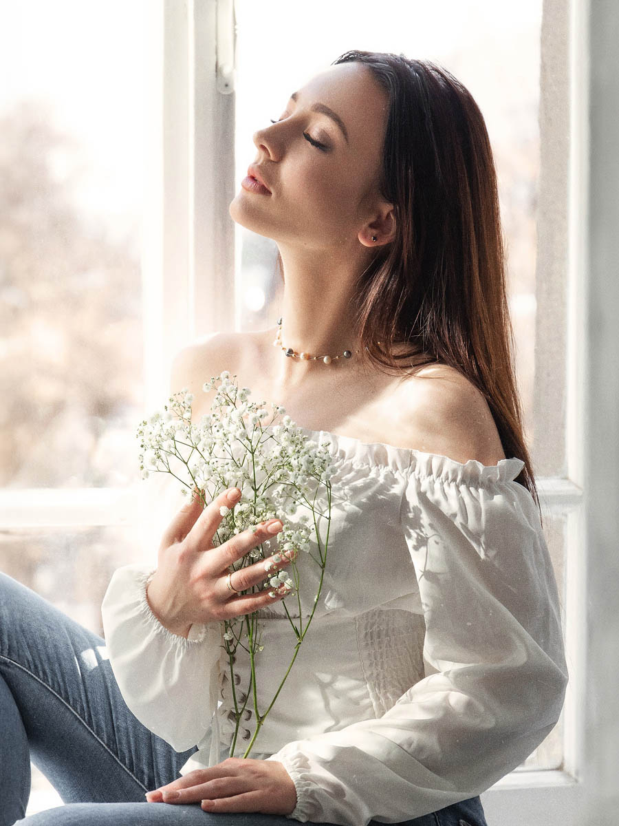 creative portrait photography using natural materials 5