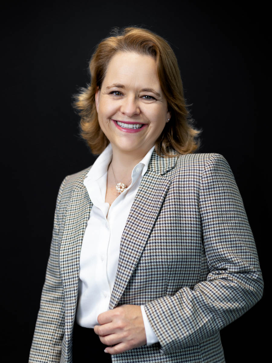 business headshot showing approachable team style 6