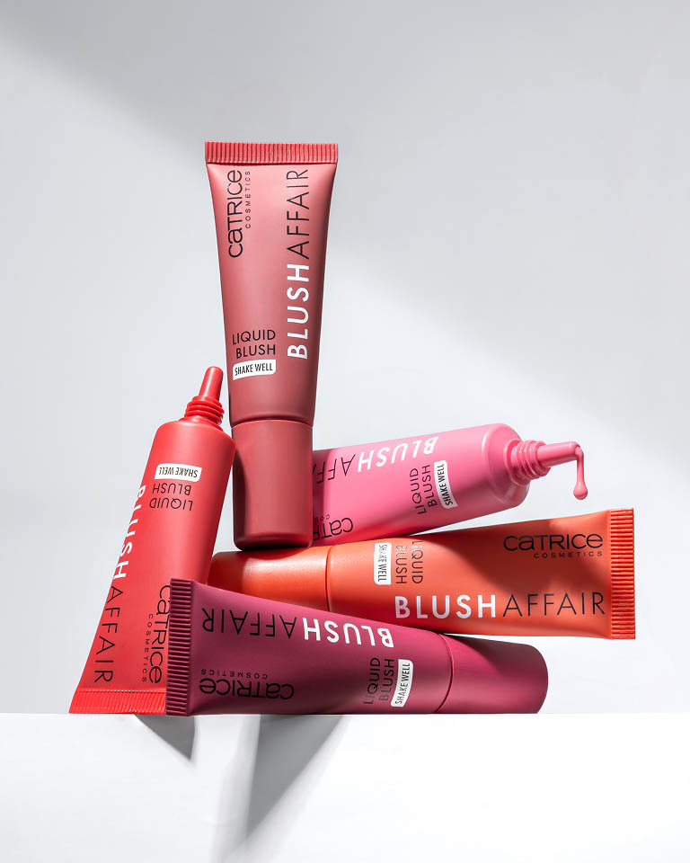 Creative beauty product photography with cosmetic textures 3