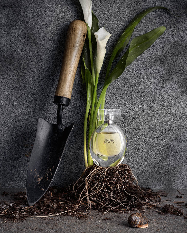 levitating product photography with dynamic motion effects 9