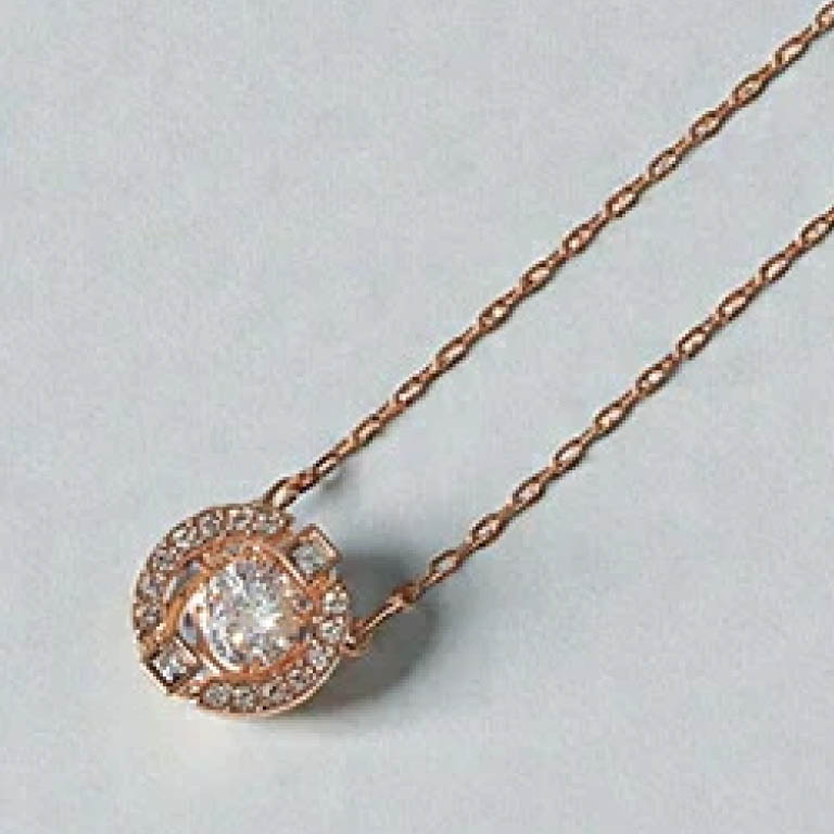 Jewellery and gift box photographed for packaging and promotional content 9